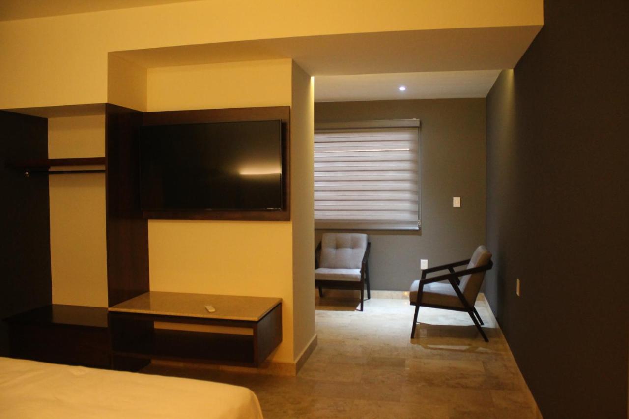 Hotel Veinti 3 تاباتشولا المظهر الخارجي الصورة