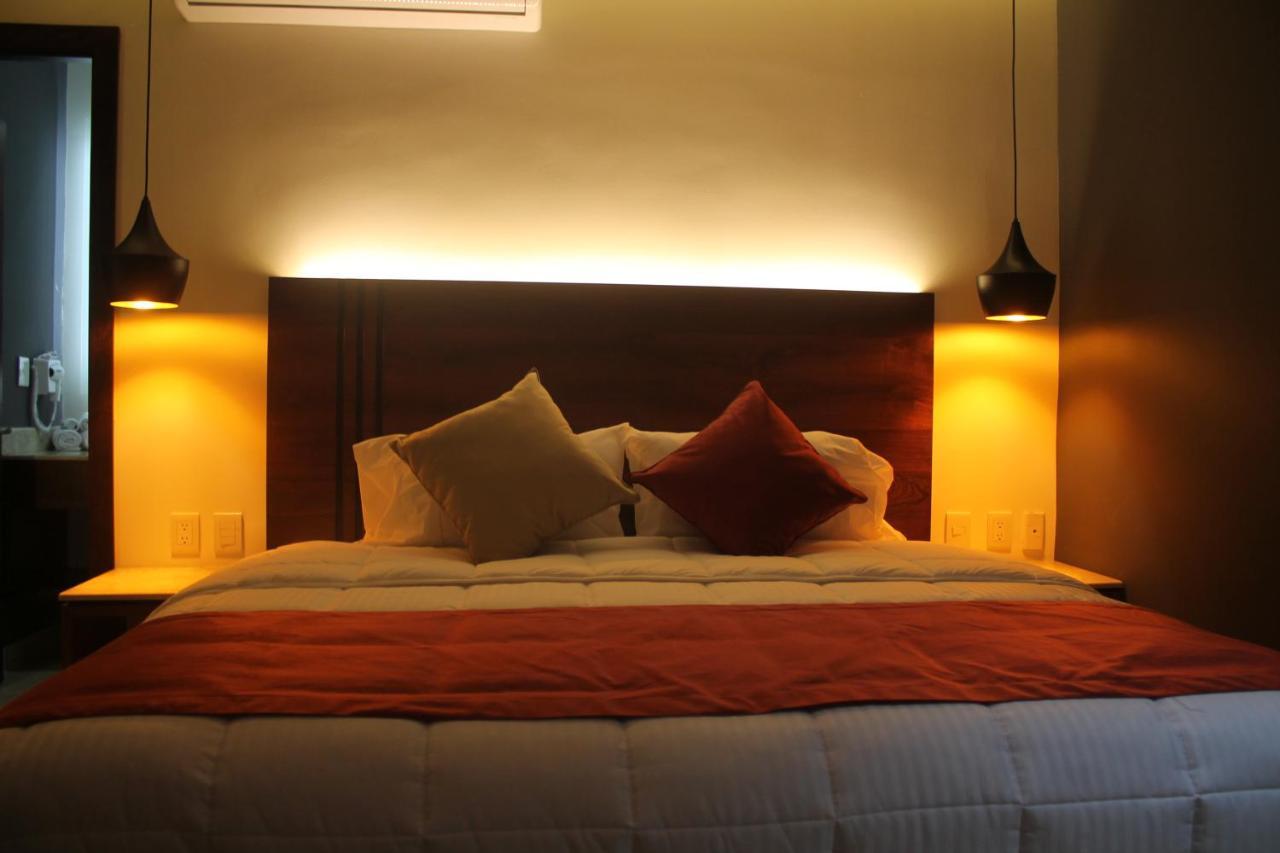 Hotel Veinti 3 تاباتشولا المظهر الخارجي الصورة